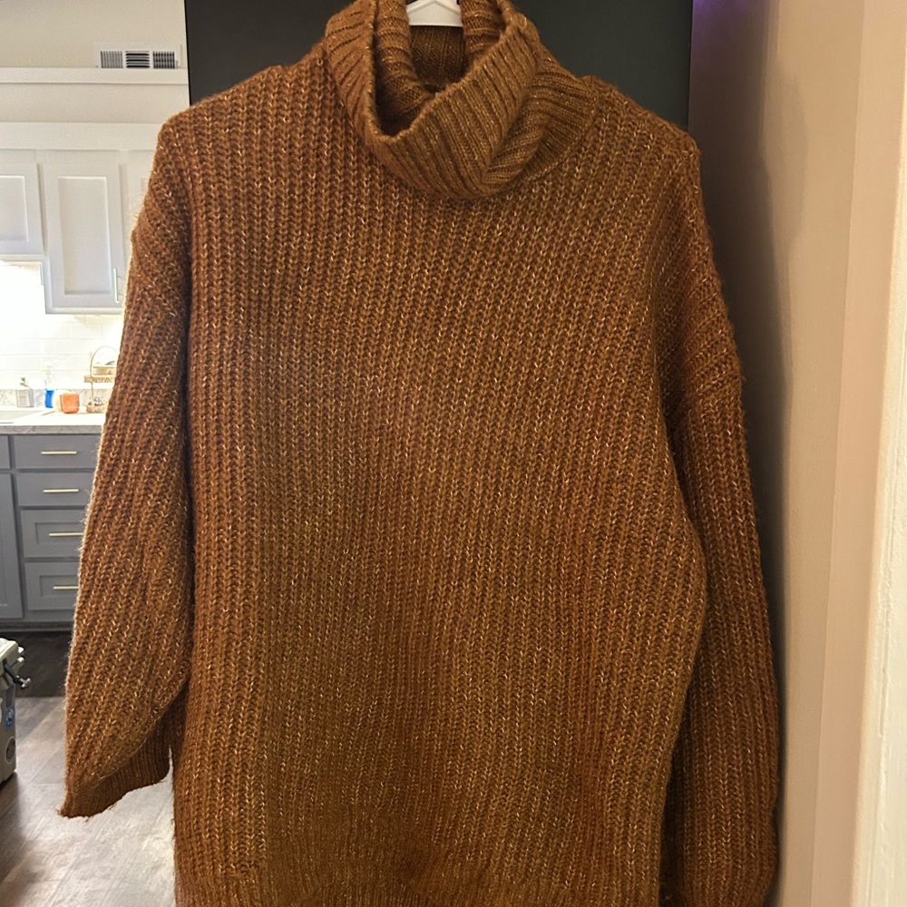 Old Navy Warm Brown Turtleneck Sweater